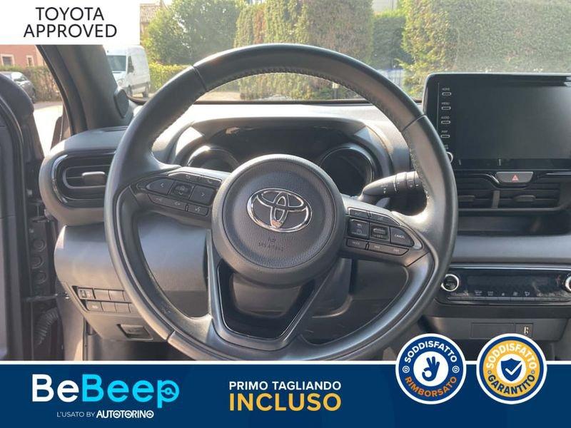 Toyota Yaris 1.5 HYBRID LOUNGE