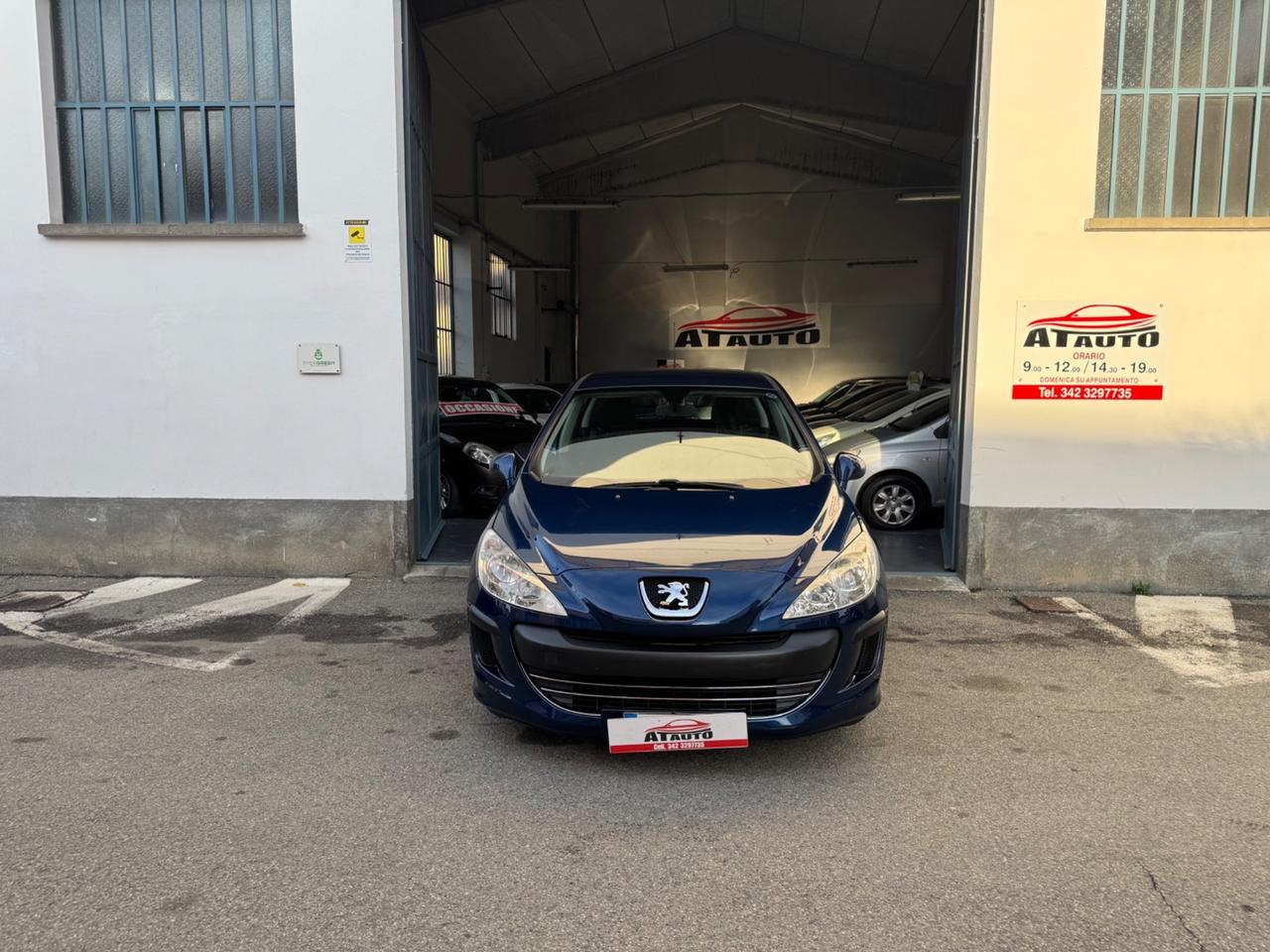 Peugeot 308 1.6 HDi 90CV FAP 5p. Premium