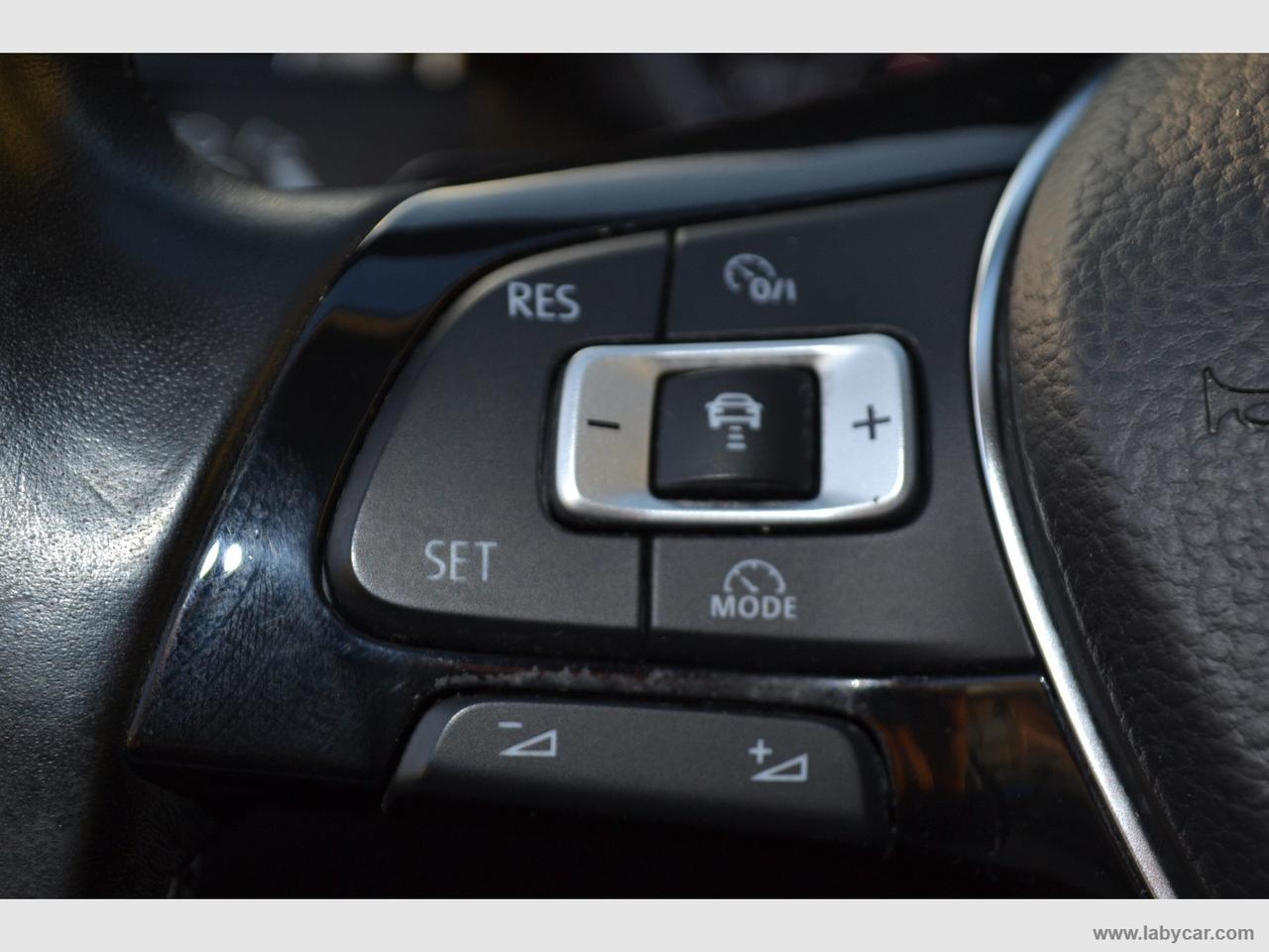 VOLKSWAGEN T-Roc 2.0 TDI 150 DSG 4MOTION Style BMT