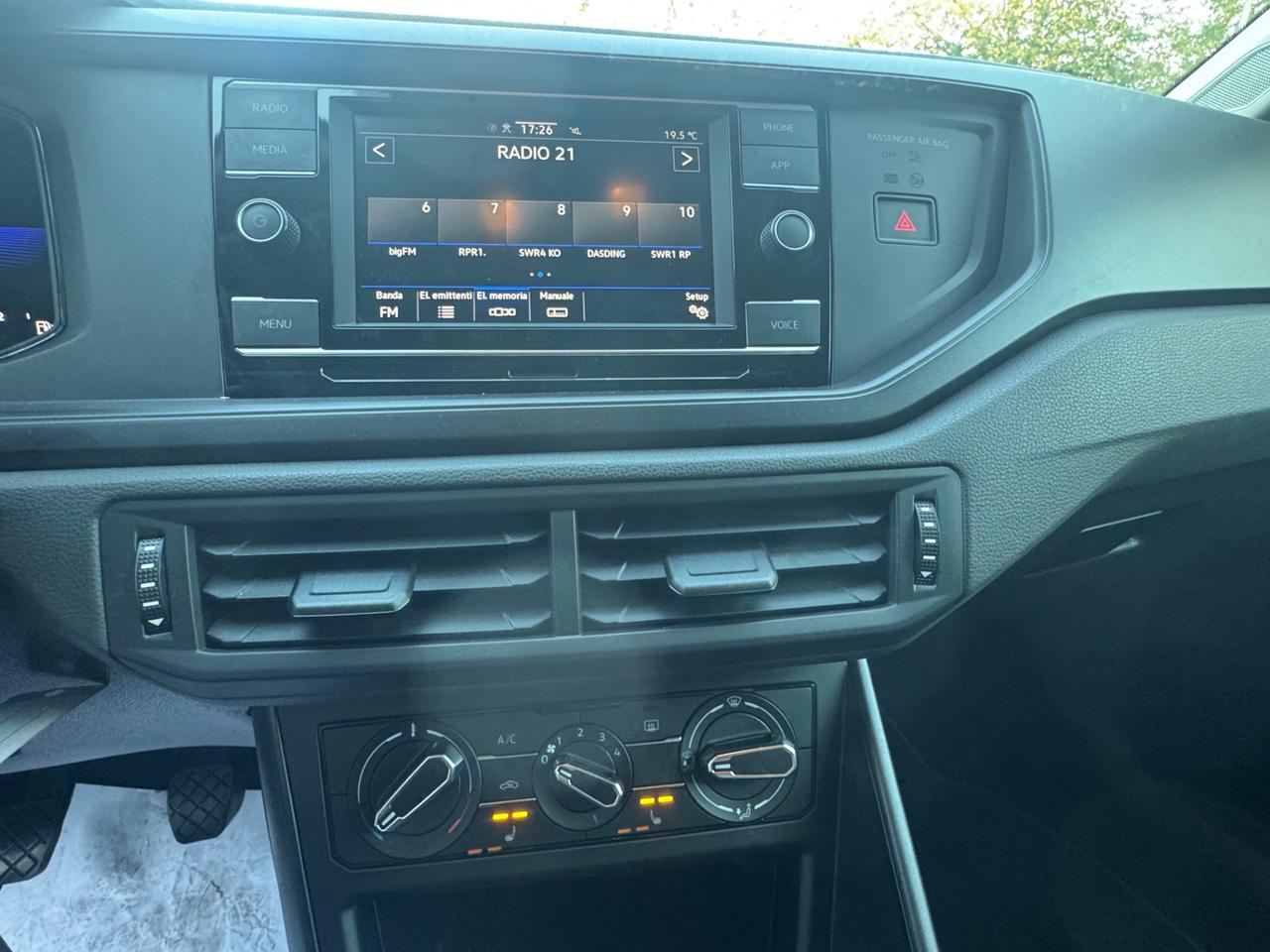 Volkswagen Polo 1.0 80 cv Ok neopatentati