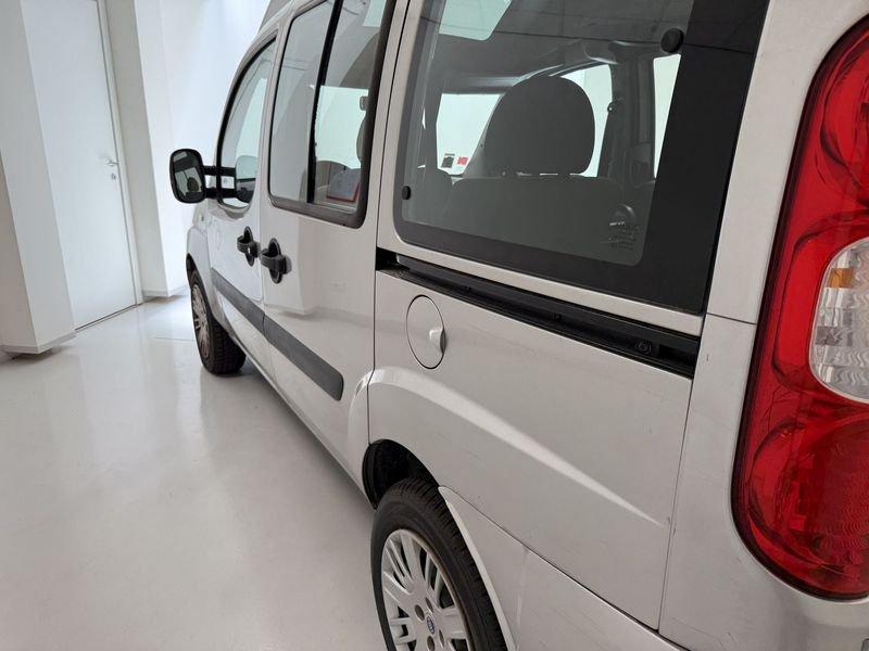 FIAT Doblò Doblò 1.3 Mjt 16V - TRASPORTO DISABILI CON PEDANA ELETTRICA