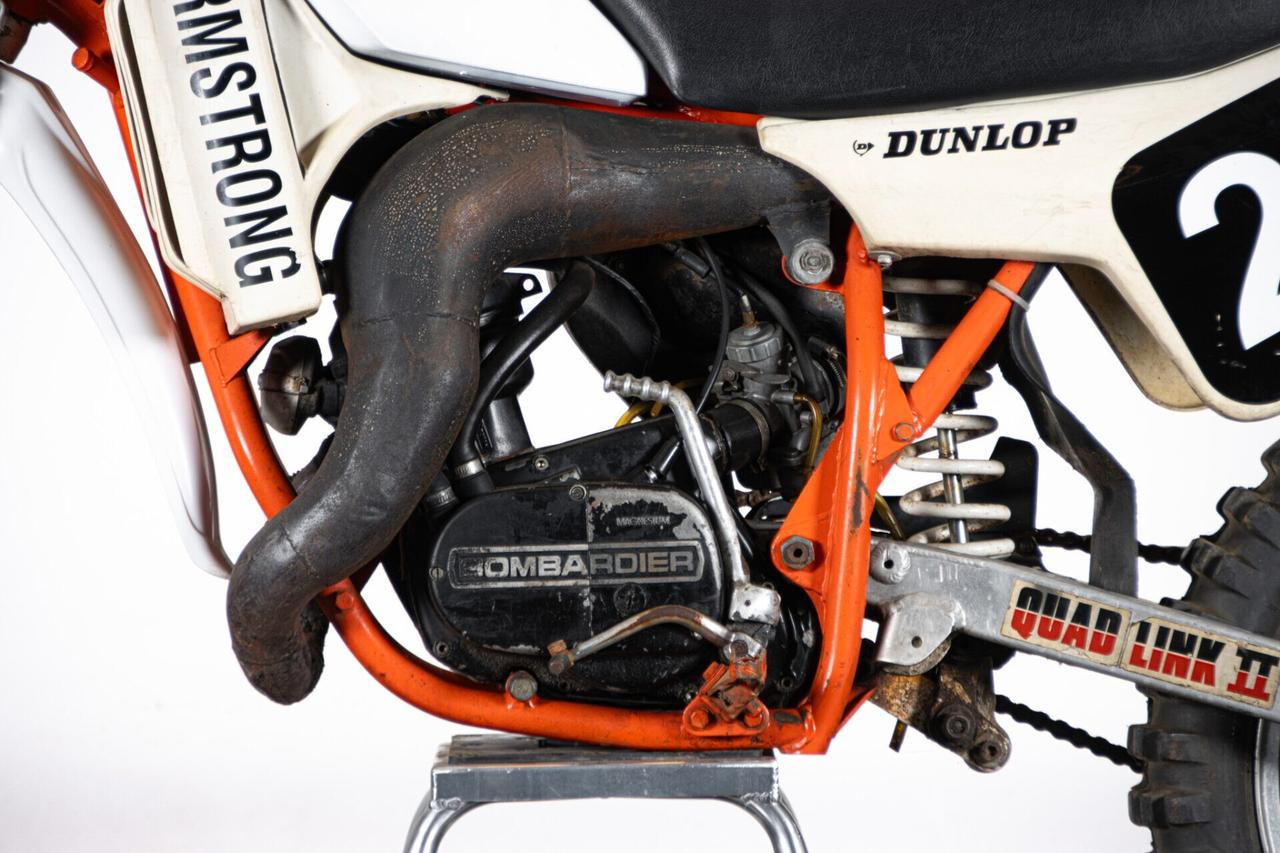 ARMSTRONG 250 MX