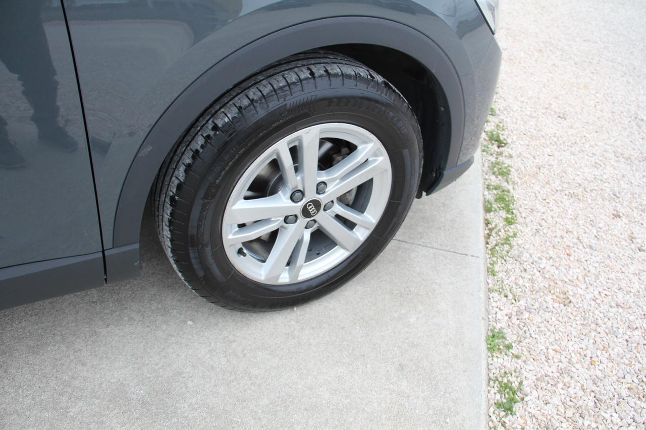 Audi Q3 TDI quattro S tronic Business Advanced (KW 110-CV150)