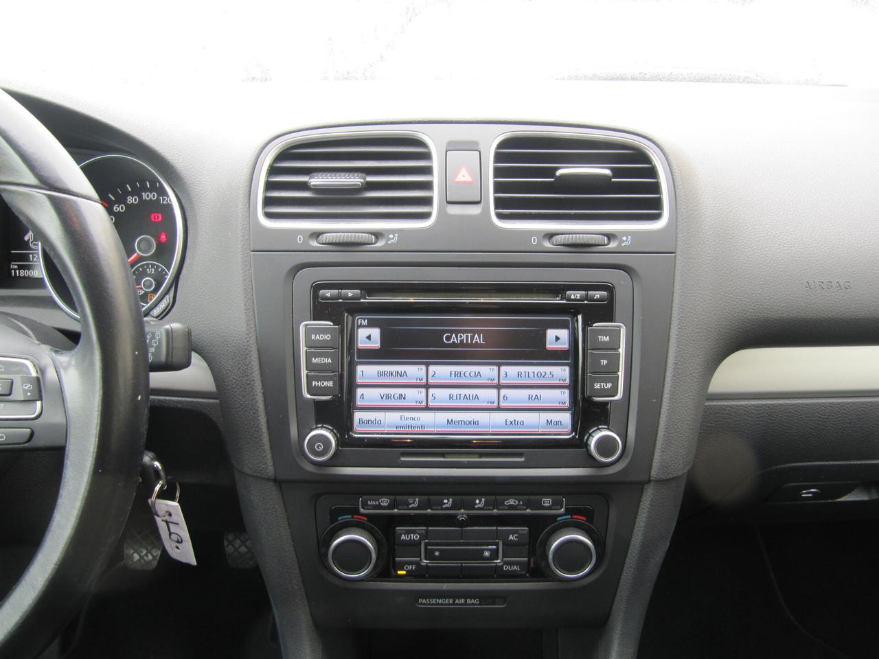 Volkswagen Golf 1.6 TDI DPF 5p. Highline