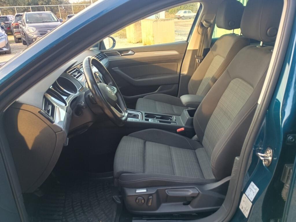 Volkswagen Passat Variant 1.6 TDI 120cv DSG Business BMT