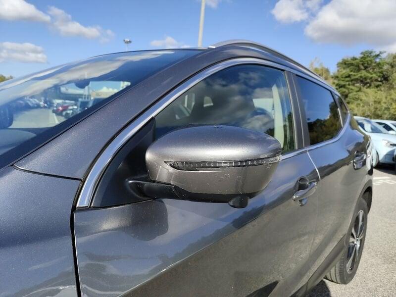 Nissan Qashqai II 2017 1.5 dci N-Connecta 115cv dct