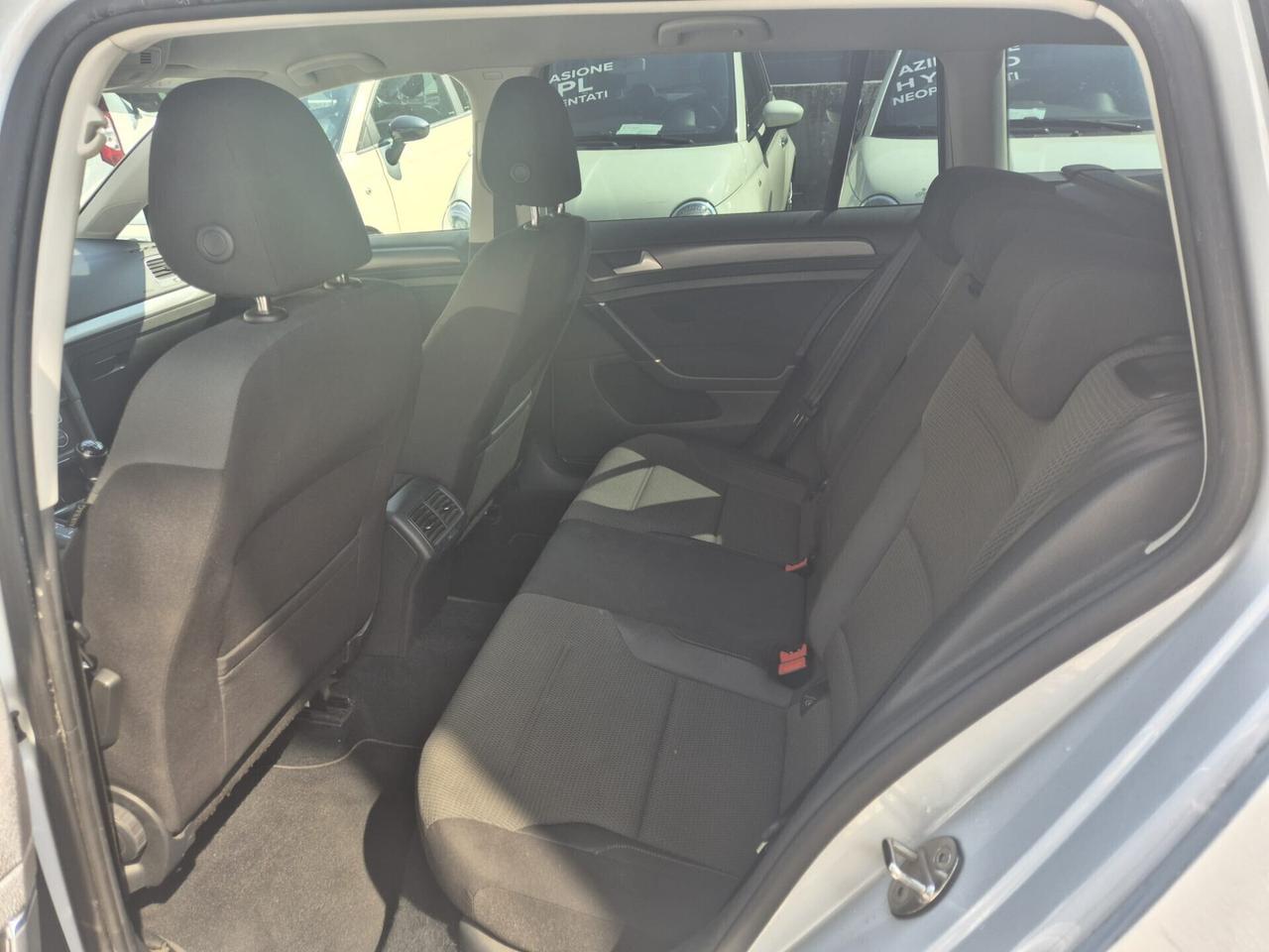 Volkswagen Golf Variant 1.6 TDI 110 CV 5p. Executi