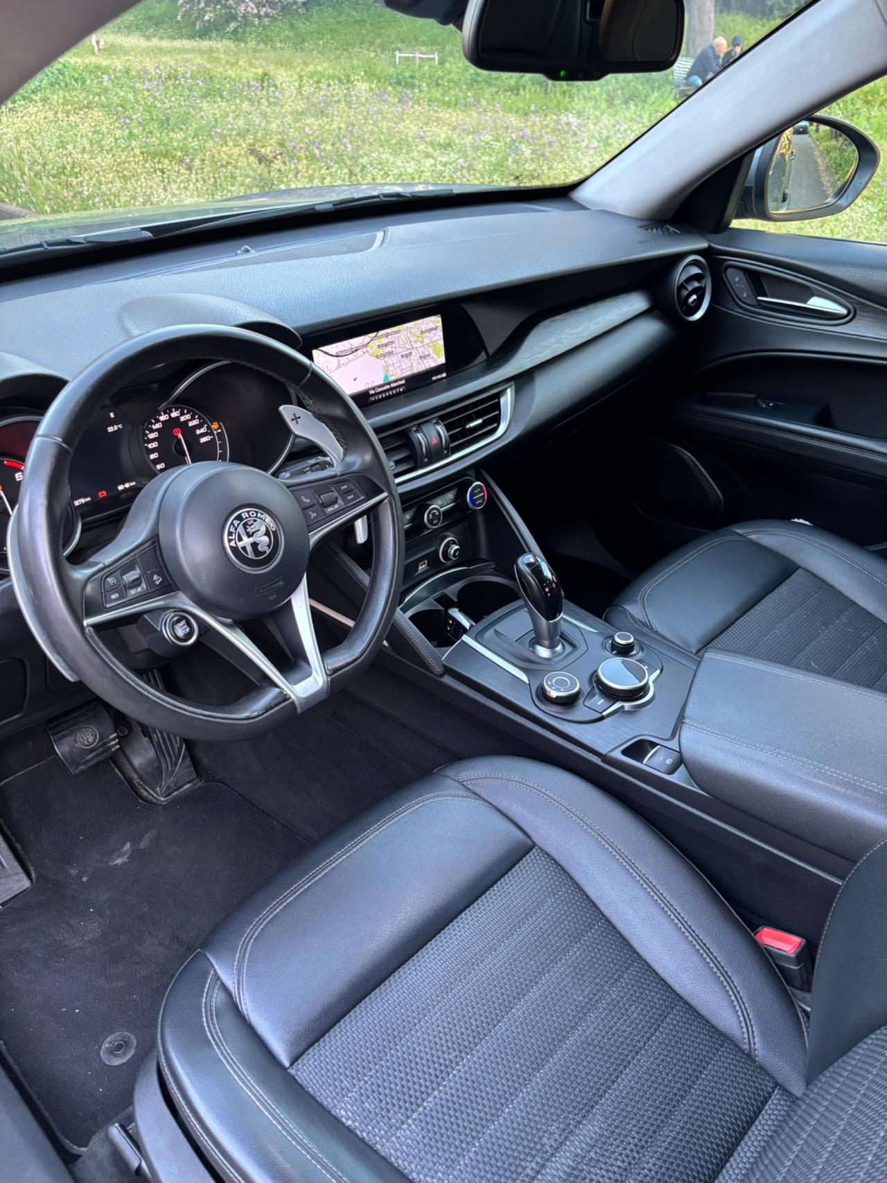 Alfa Romeo Stelvio 2.2 210 CV AT8 Q4 Executive