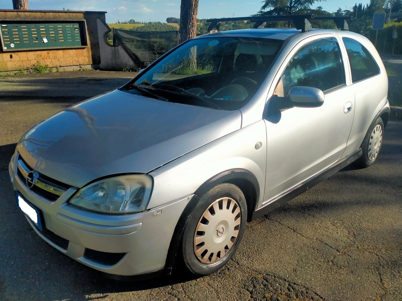 Opel Corsa 1.0i 12V cat 3 porte Club EURO4! CLIMA - VETRI ELETTRICI -CHIUSURA CENTRALIZZATA