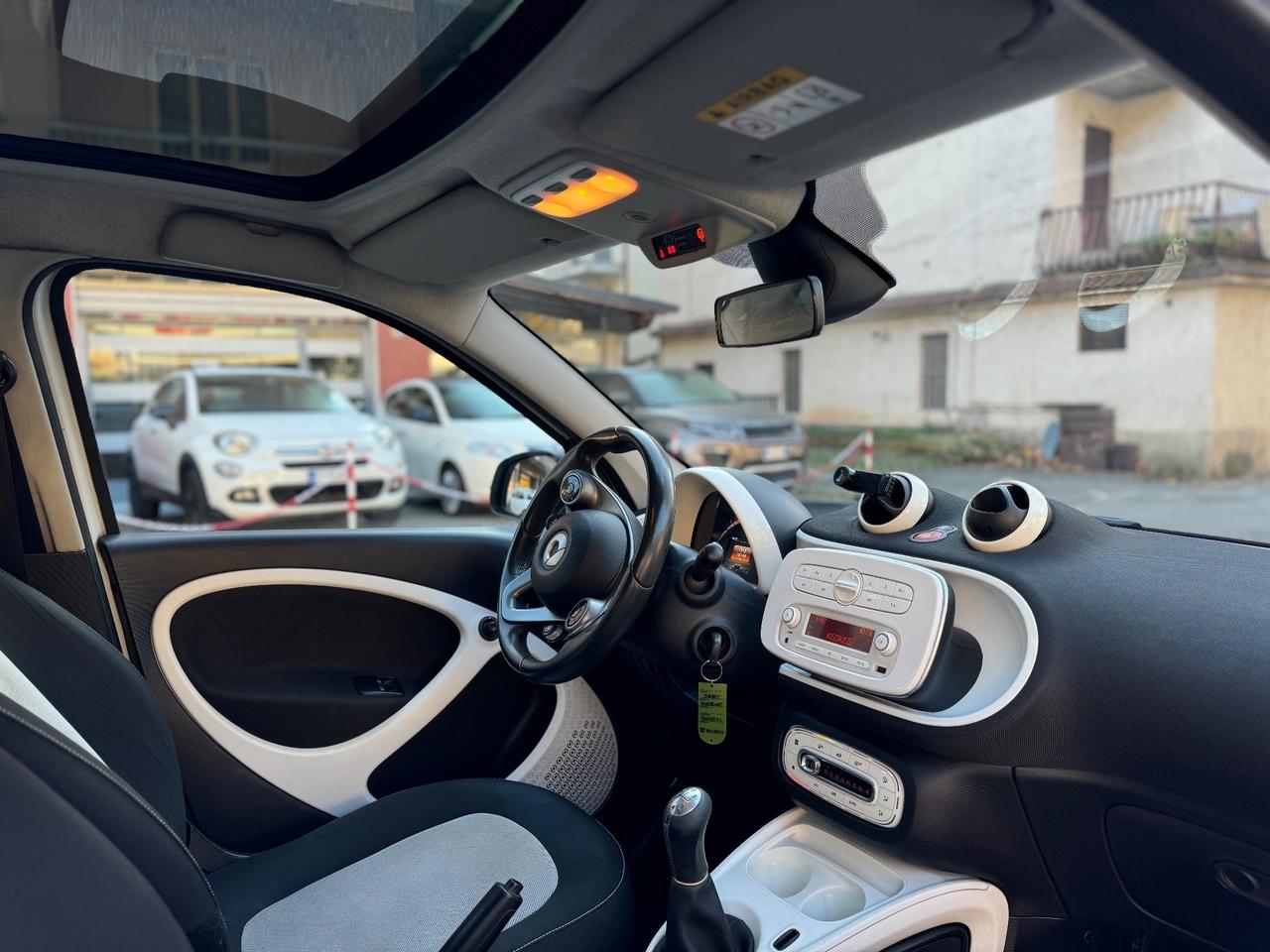 Smart ForFour 70 1.0 - 5 PORTE - NEOPATENTATI - TETTO PANORAMICO