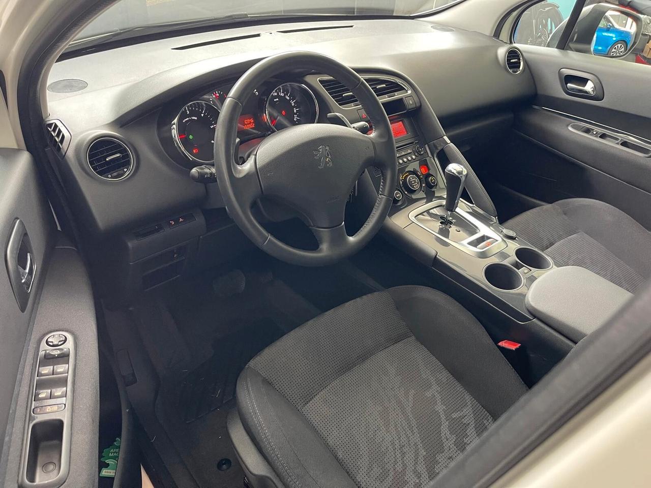 Peugeot 3008 1.6 HDi 112CV Tecno