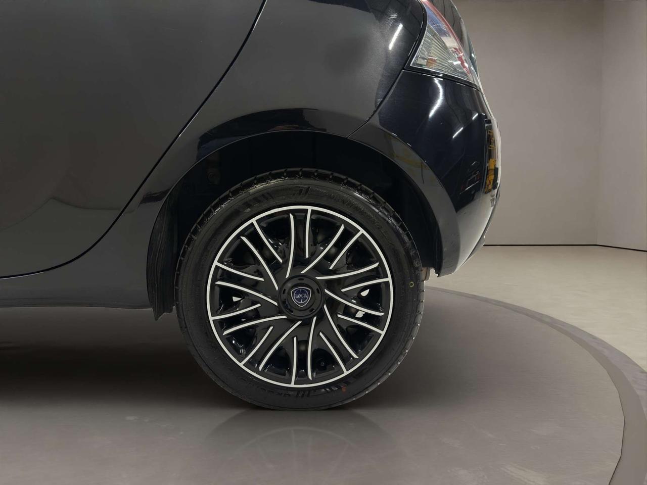 Lancia Ypsilon Ypsilon 1.2 Elefantino Blu s