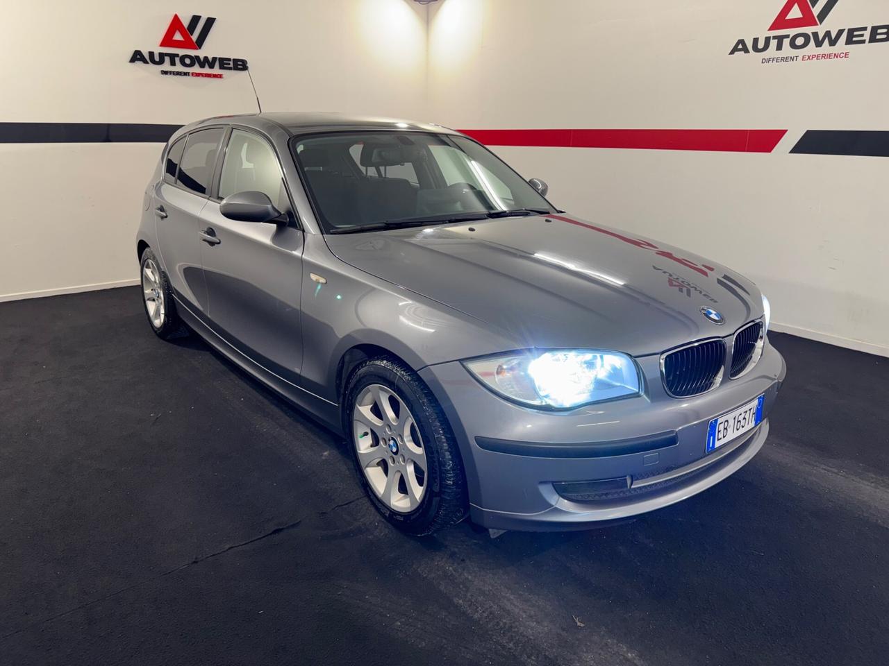 Bmw 116 116i cat 5 porte Futura* NEOPATENTATI* * REGALO SPECIALE DA AUTOWEB *