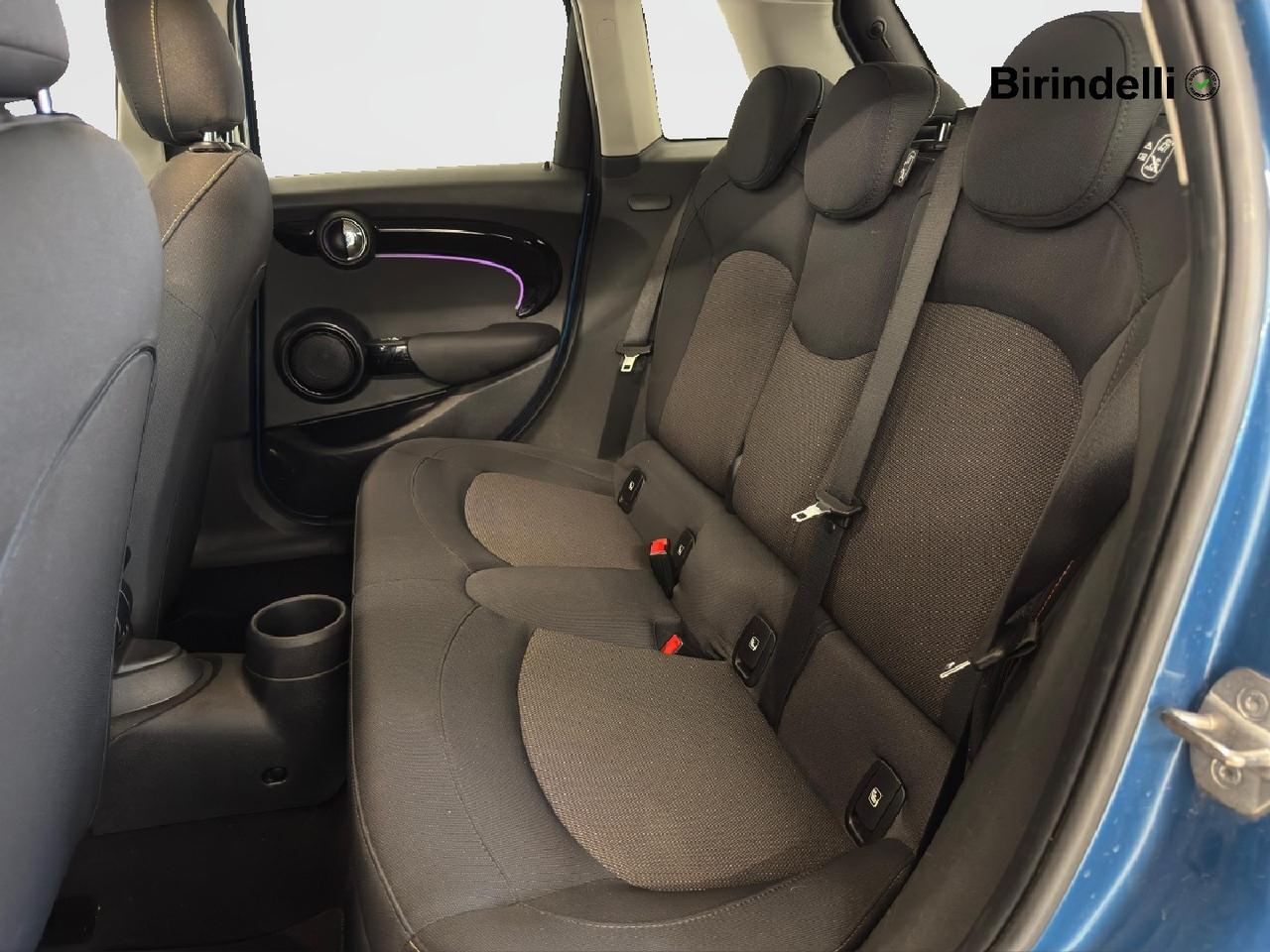 MINI Mini 5 porte (F55) - Mini 1.5 Cooper Classic 5 porte