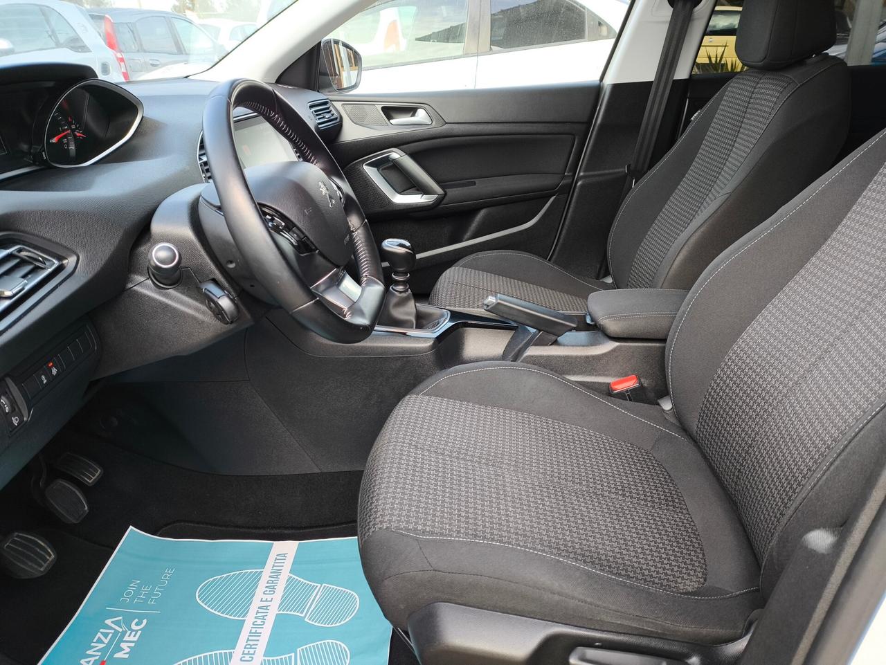 Peugeot 308 BlueHDi 100 S&S SW