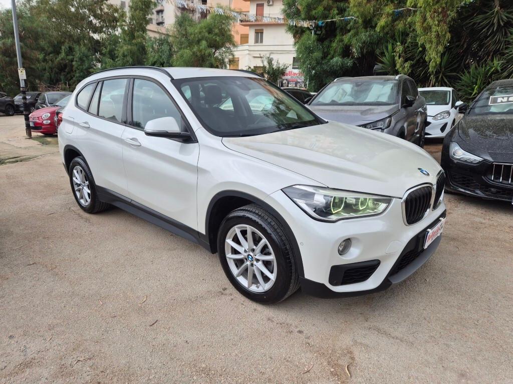 Bmw X1 MANUALE 18d 150cv NAVI LED
