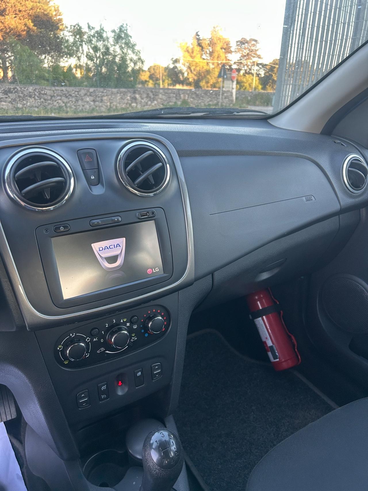 Dacia Sandero Stepway 1.5 90CV-2013/NAVI/SENSORI