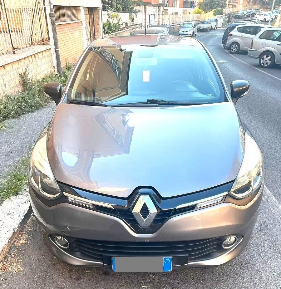 RENAULT CLIO 1,5 dCi-UNICA PROPRIET-4 REVISIONI