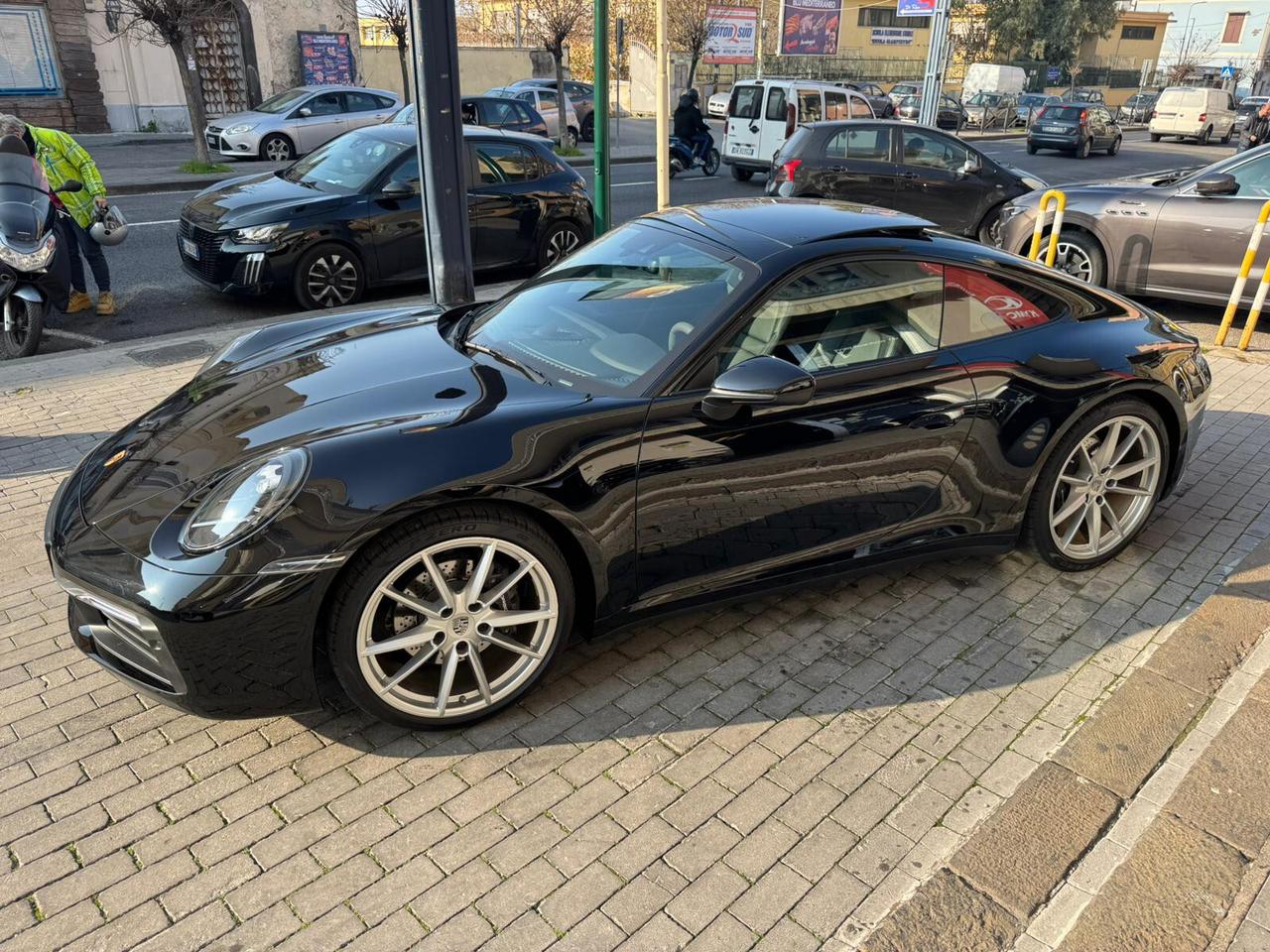 Porsche 911 3.0 Carrera coupè 385cv 2022