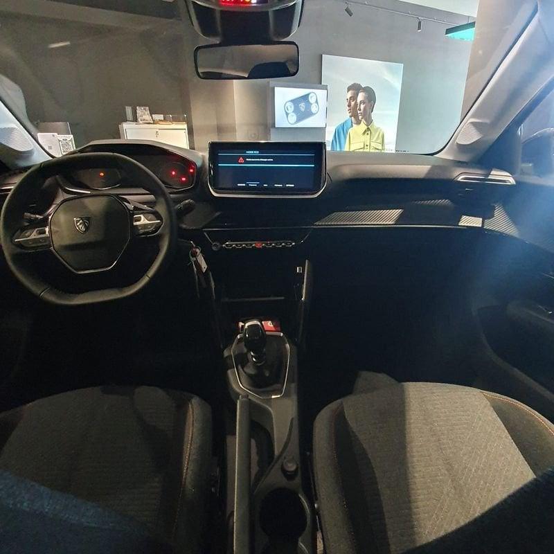 Peugeot 208 5P - STYLE Benzi