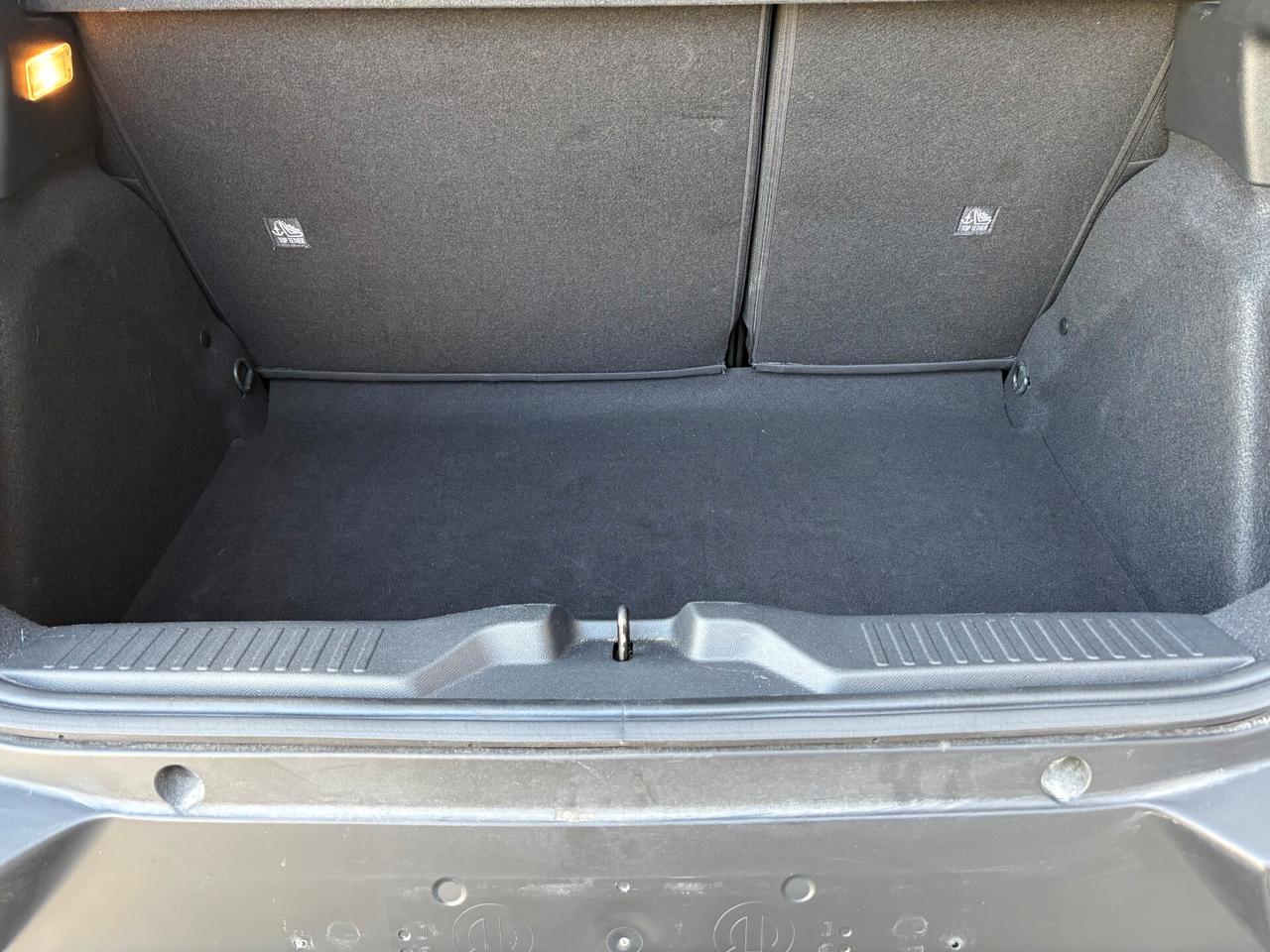 Citroen C3 Max 1.2 bz 101cv - 2025