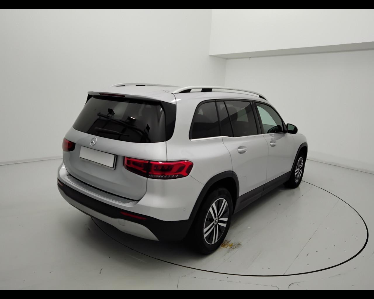 Mercedes-Benz GLB - X247 2019 - GLB 180 d Sport auto