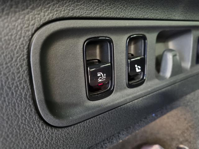 MERCEDES-BENZ GLC 300 d 4Matic Mild Hybrid AMG Line Premium Plus