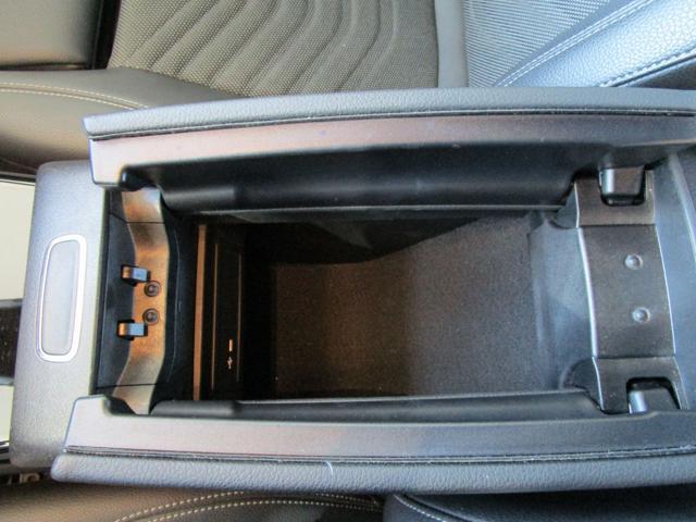 MERCEDES-BENZ A 180 Automatic Premium