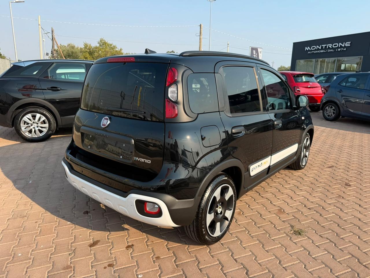 Fiat Panda Pandina 1.0 FireFly 65 CV Hybrid Cross