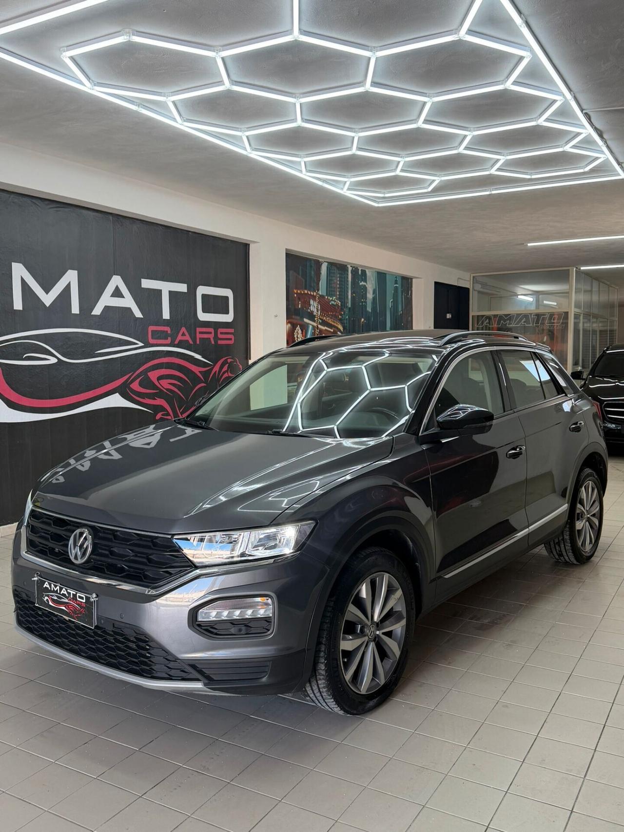 Volkswagen T-Roc 1.6 116CV TDI CON TETTUCCIO APRIBILE