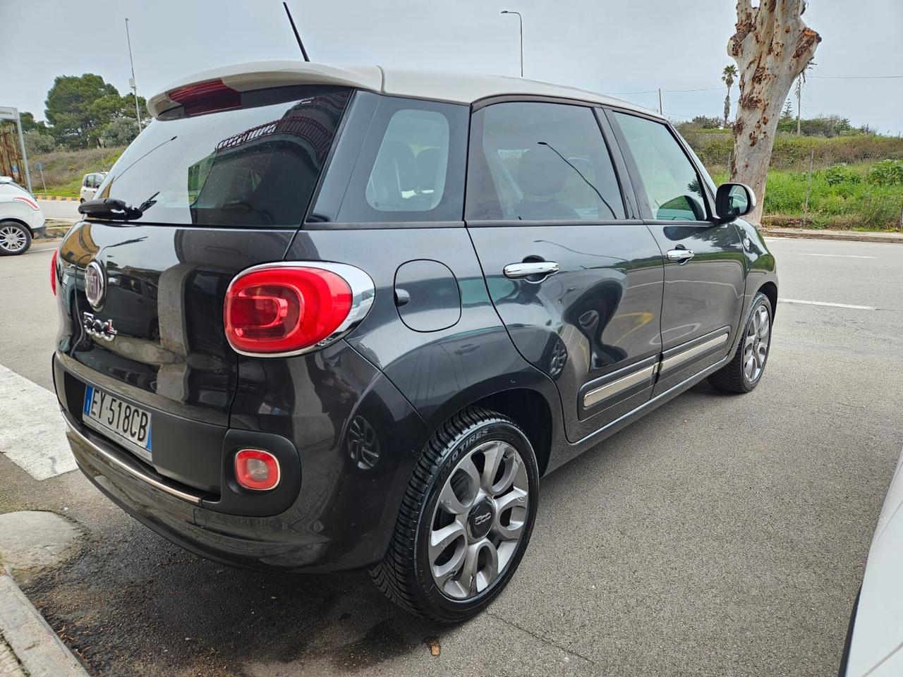 FIAT 500L 1.3 MTJ 85cv LOUNGE UNICO PROPRIETARIO TETTO