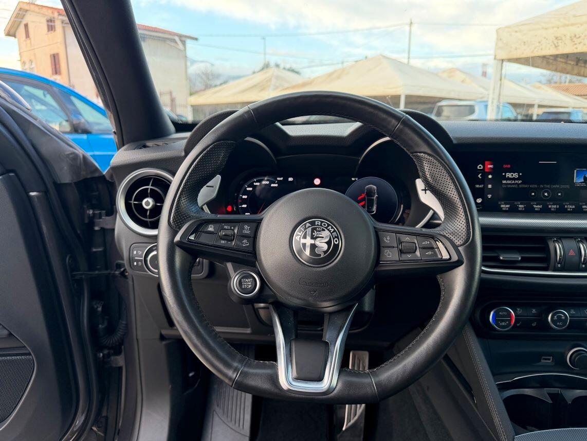 Alfa Romeo Stelvio 2.2 Turbodiesel 210 CV AT8 Q4 Veloce