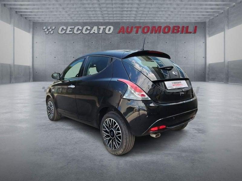 Lancia Ypsilon Ypsilon 1.0 firefly hybrid Platino s&s 70cv