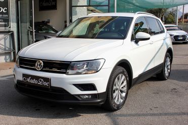 Volkswagen Tiguan 2.0 TDI SCR DSG Business VIRTUAL COCKPIT NAVY