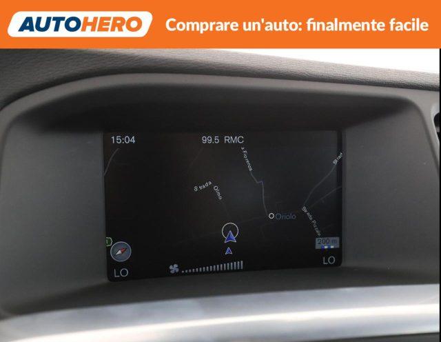 VOLVO V60 Cross Country D3 Momentum