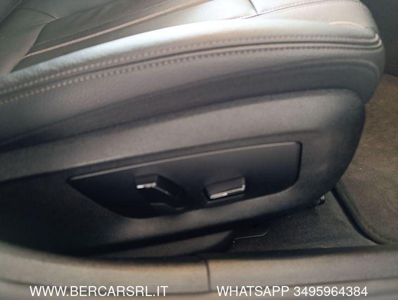 BMW Serie 5 530d 48V xDrive Touring Business*PELLE*