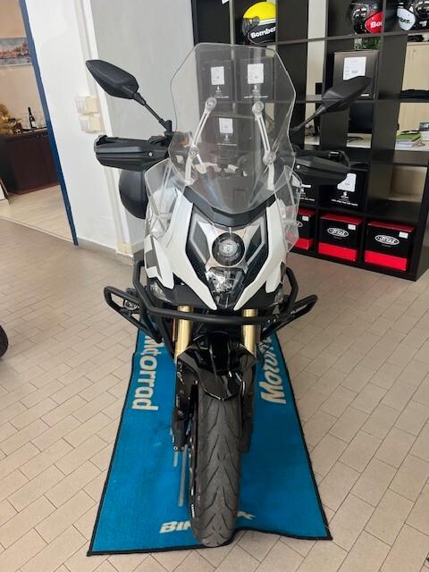 CF MOTO MT 650 ABS
