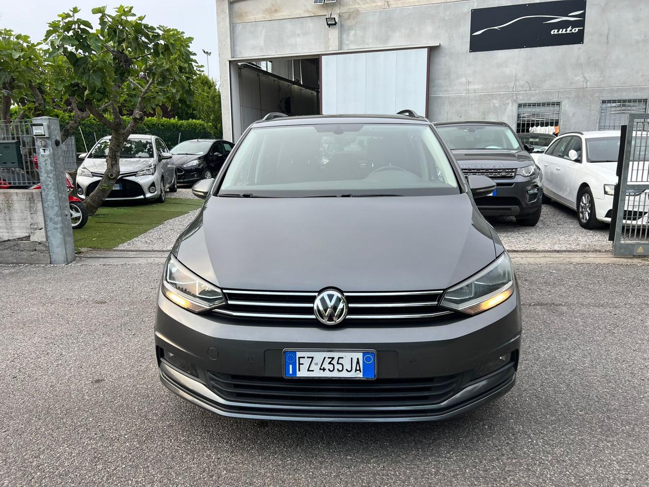 Volkswagen Touran 2.0 TDI 150 CV SCR DSG Business BlueMotion Technology
