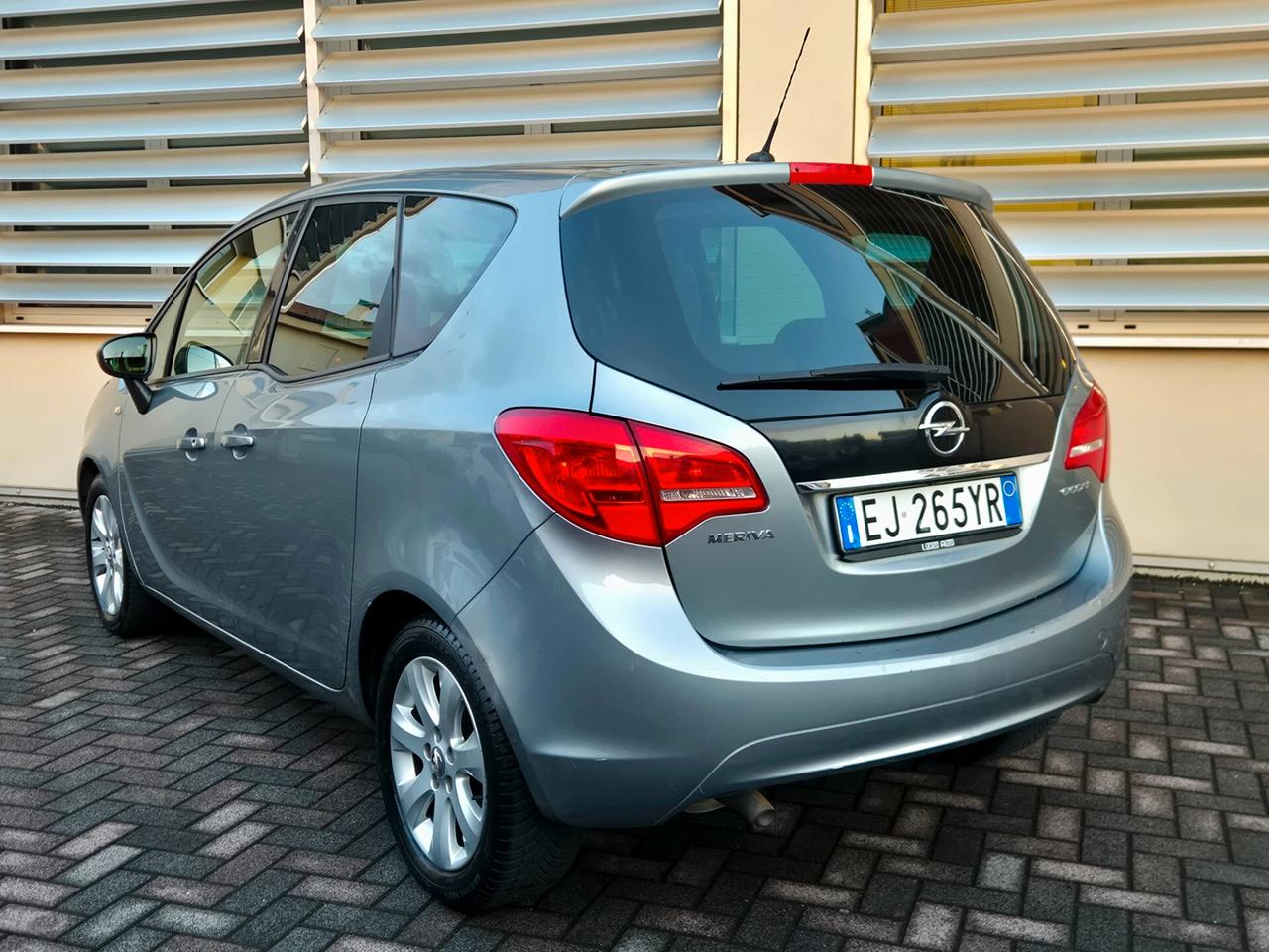 Opel Meriva 1.3 CDTI 95CV ecoFLEX Cosmo