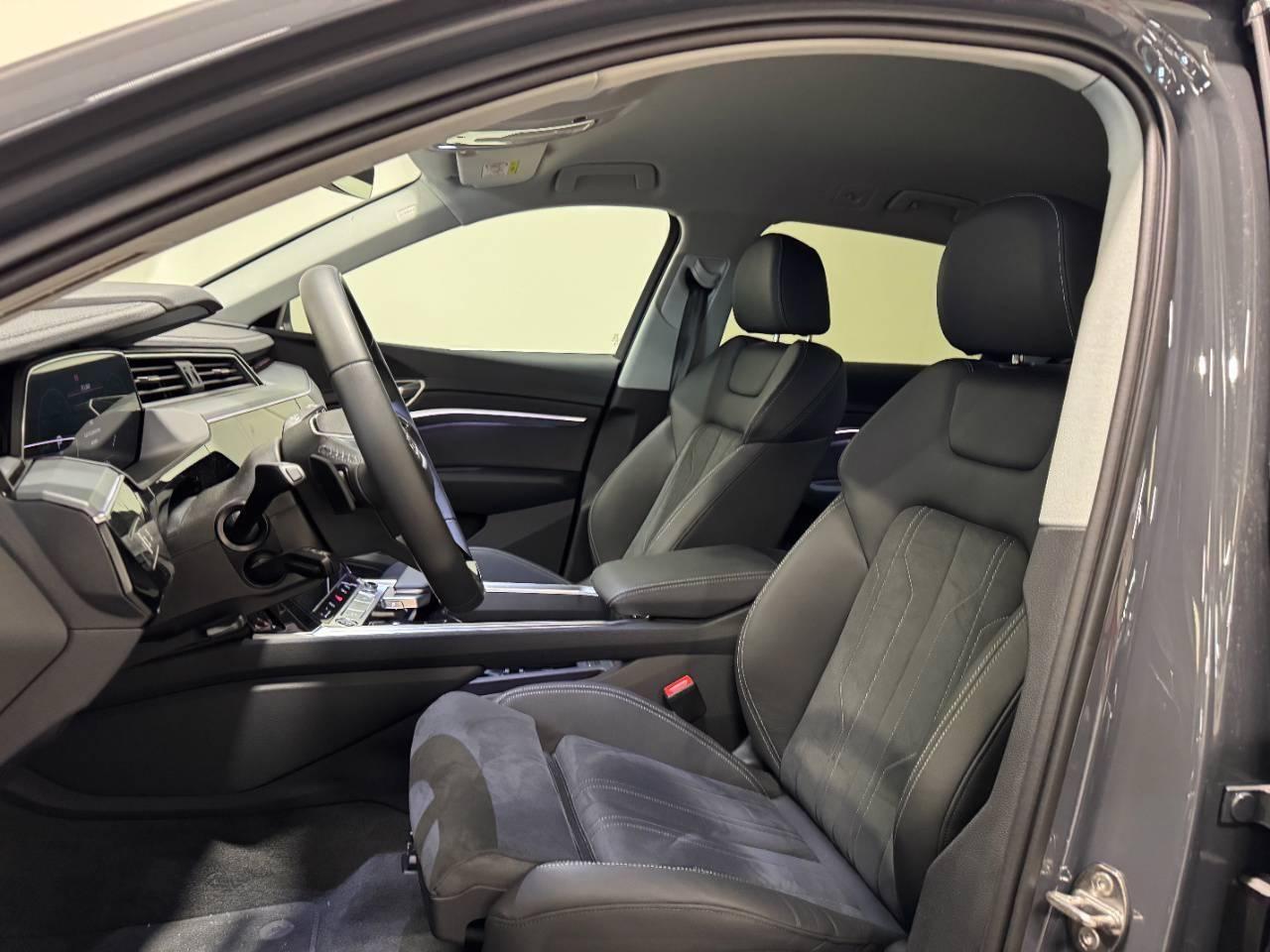 AUDI Q8 E-TRON 55 QUATTRO S LINE - RENT TO BUY