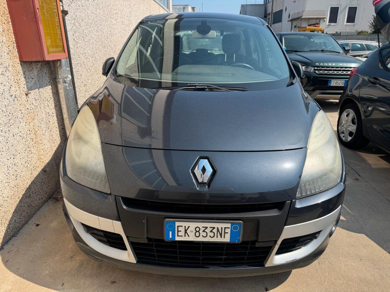 Renault Scenic X-Mod 1.5 dci Dynamique 110cv