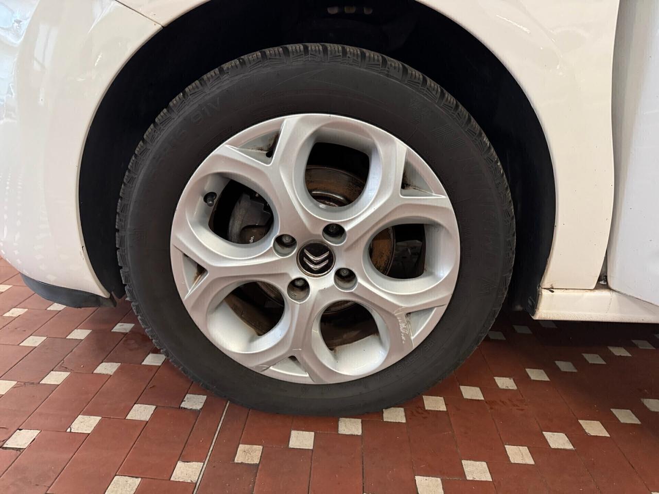 Citroen C3 PureTech 82 Monna Lisa - NEOPATENTATI