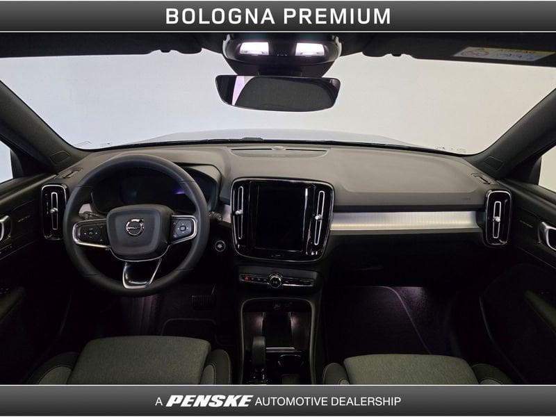 Volvo XC40 XC40 B3 automatico Plus Dark