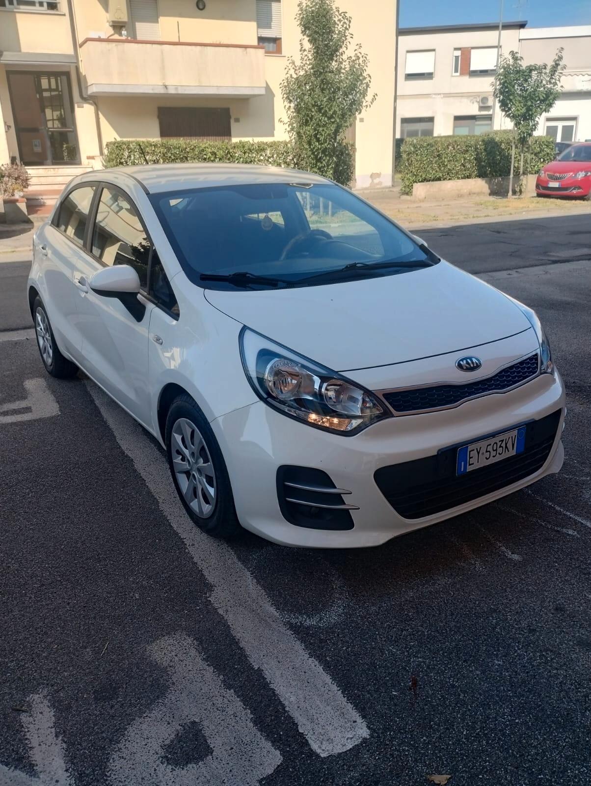 Kia Rio 1.1 CRDi 5p. Cool