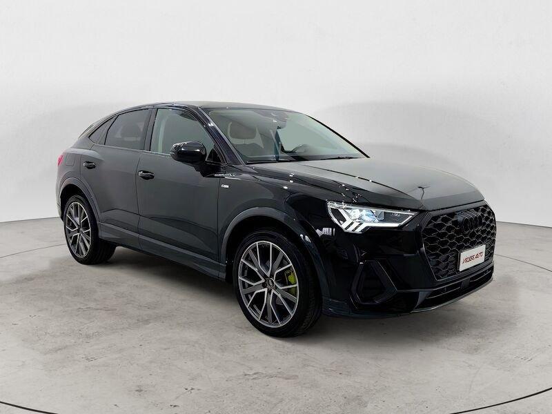 Audi Q3 35 TFSI S tronic S line edition HYBRID