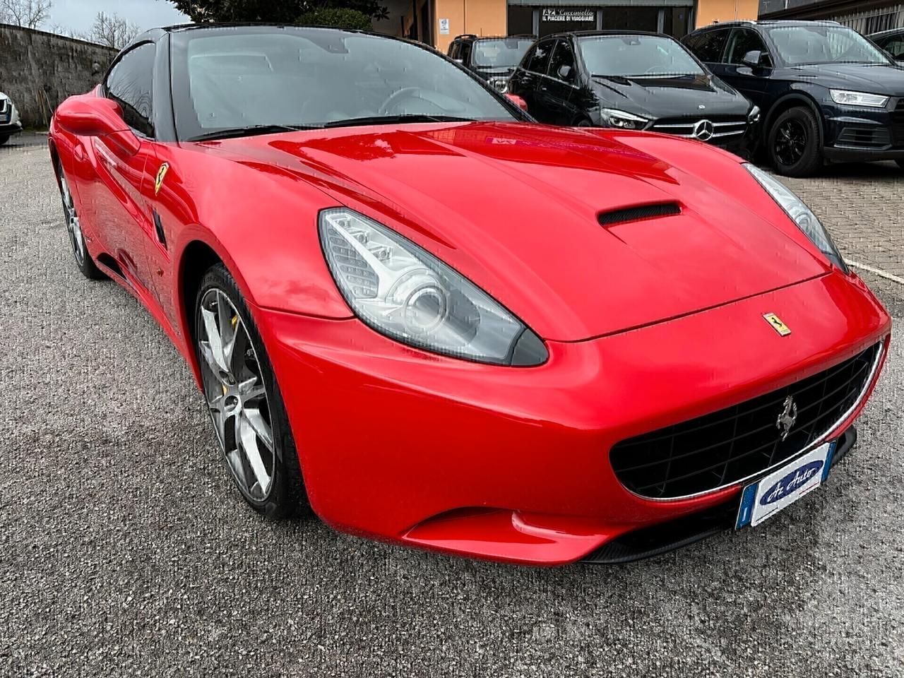 Ferrari California DCT 4.3 V8 460 CV