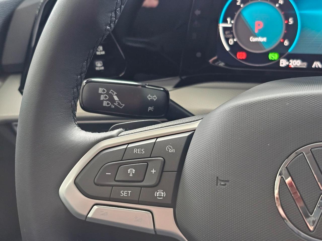 Volkswagen Golf TDI MOVE LIFE C.16 Tetto Nav Led Matrix Clima3Zone