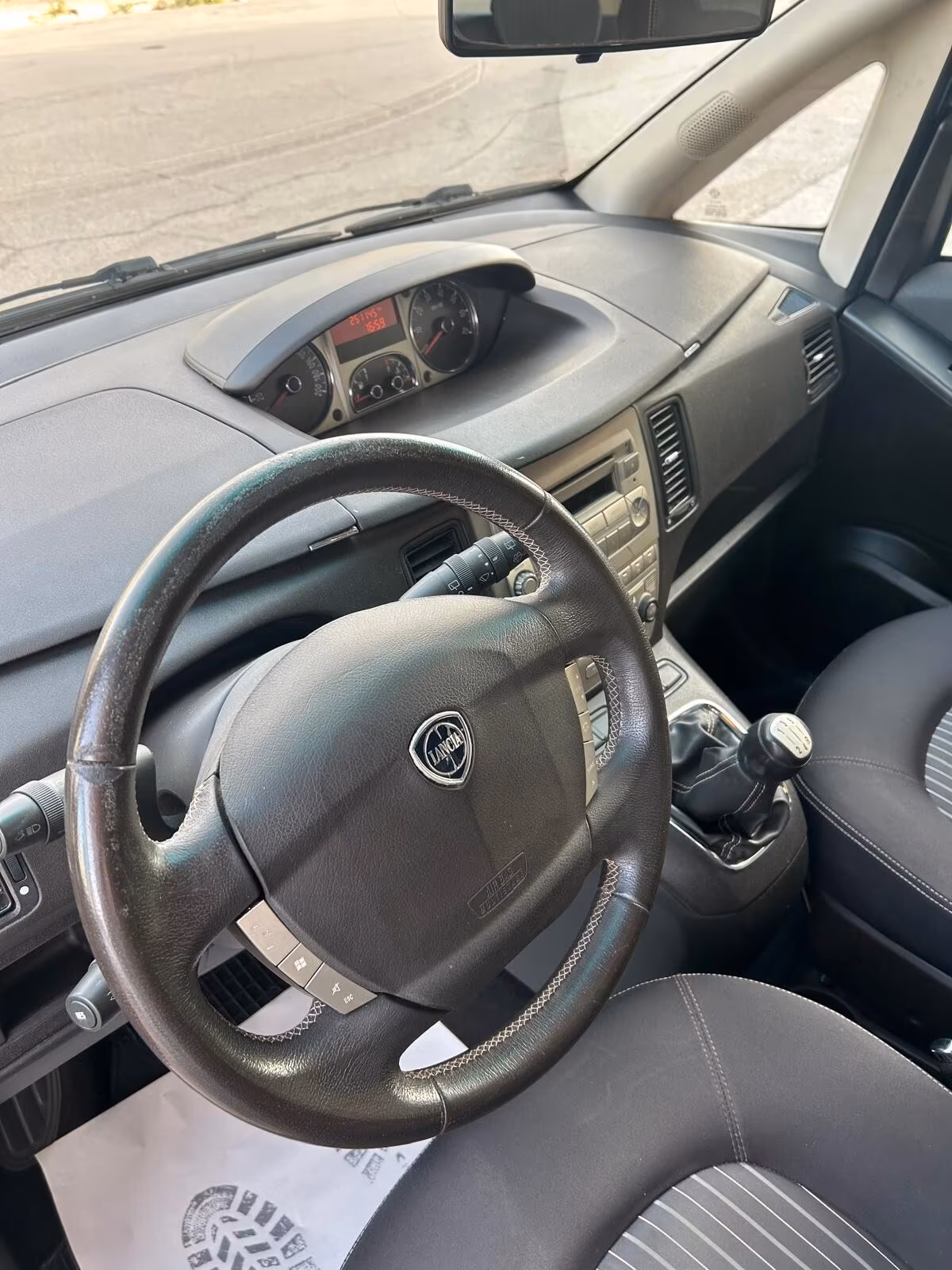 Lancia MUSA 1.3 Multijet 16V 70 CV Argento