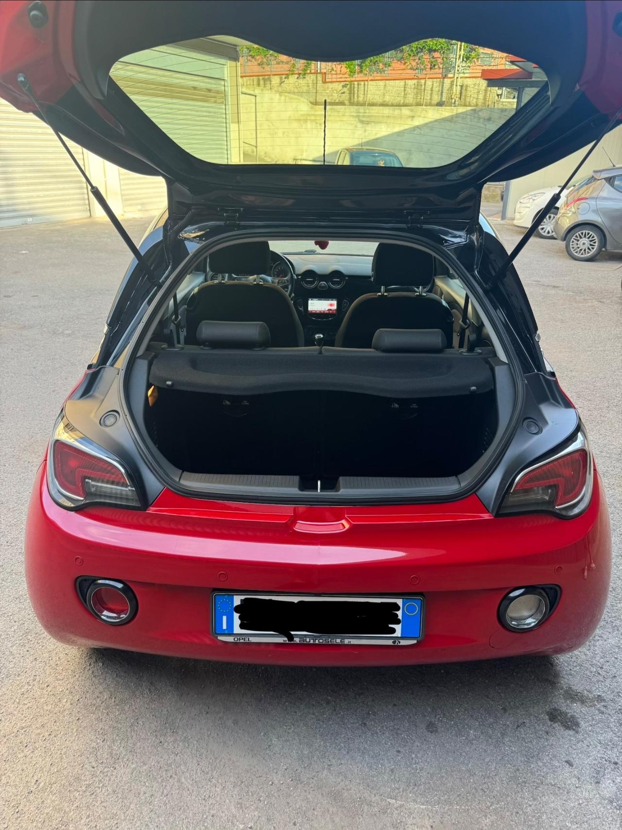 Opel Adam 1.2 70 CV