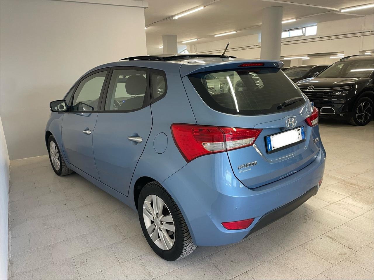Hyundai iX20 1.6 125 CV Style Automatica Tetto apribile